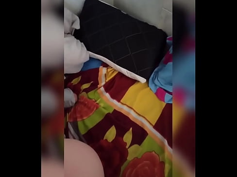❤️ منهنجي روم ميٽ گهر ۾ اڪيلي رهي ٿي ڇاڪاڻ ته هن جو مڙس موڪلن تي وڃي ٿو ۽ مان موقعو وٺان ٿو ته هن کي چوسان ۽ هن جي گدا کي کير سان ڀريان. ❤️ فحش تي٪ sd.mumsp.ru٪